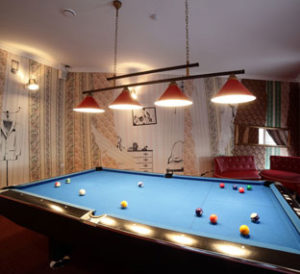 Get Stoned and Explore the Skyway Bar Scene