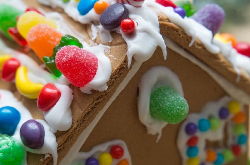 Gingerbread Goes Best With Ganja!